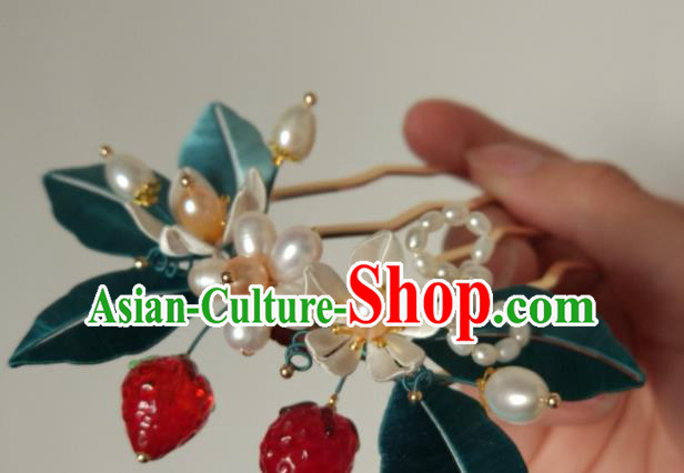 Chinese Traditional Pearls Hairpin Ming Dynasty Hair Accessories Ancient Princess Strawberry Hair Comb