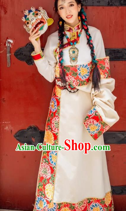 China Zang Nationality Folk Dance White Robe Traditional Xizang Tibetan Minority Young Lady Clothing