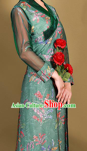 China Traditional Zang Nationality Minority Clothing Tibetan Kangba Woman Green Bola Dress