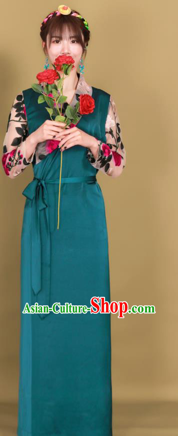 China Zang Nationality Kangba Clothing Traditional Tibetan Ethnic Woman Deep Green Bola Dress
