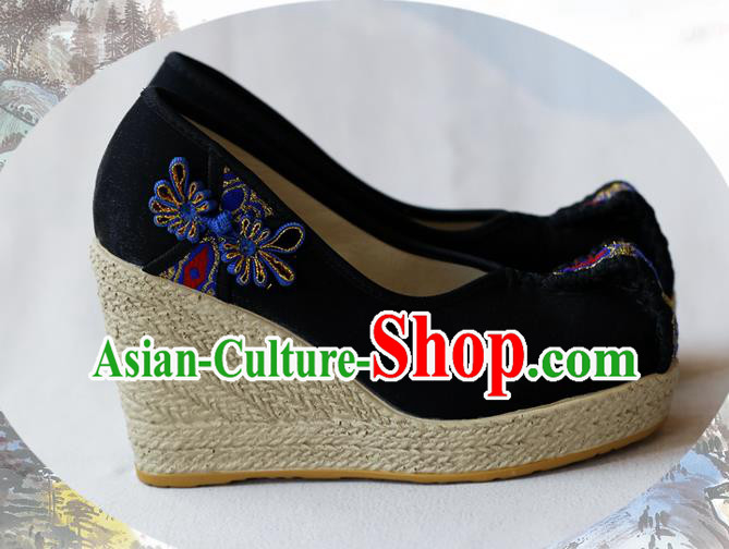 Chinese National Embroidered Black Cloth Shoes Yunnan Ethnic Woman Wedge Heel Shoes