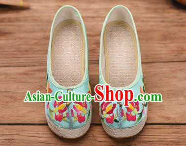 Chinese Yunnan Ethnic Blue Cloth Wedge Heel Shoes National Embroidered Shoes