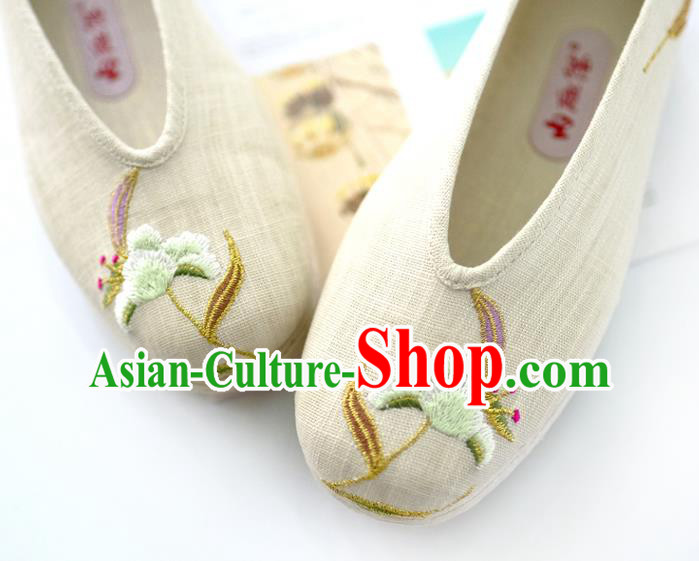 China Beige Embroidered Shoes Traditional Qing Dynasty Palace Lady Shoes Handmade Cloth Shoes