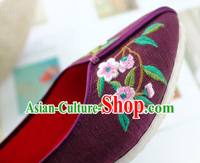 China Traditional Folk Dance Shoes Handmade Purple Cloth Shoes Embroidered Flowers Shoes