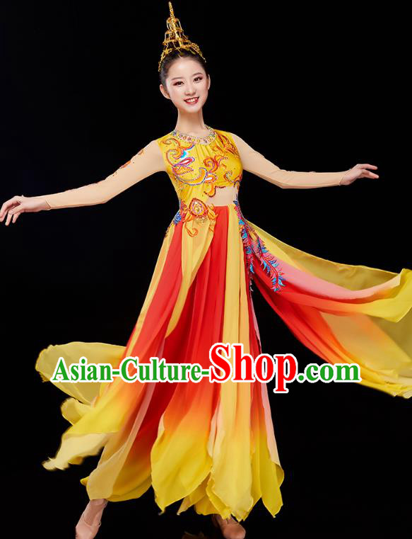 Chinese Woman Modern Dance Group Dance Yellow Dress Traditional Drum Dance Costume
