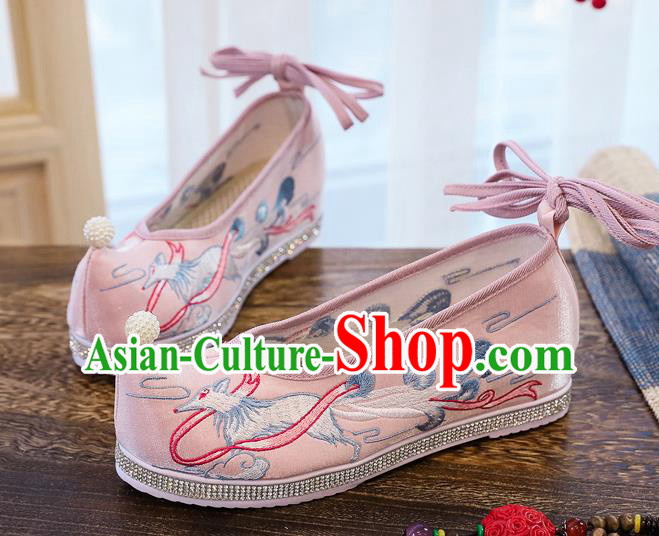 China Traditional Ming Dynasty Princess Bow Shoes Embroidered Pink Cloth Shoes Handmade Hanfu Pearl Shoes