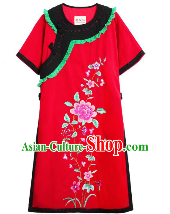 Chinese Traditional National Woman Costume Tang Suit Embroidered Red Long Shirt