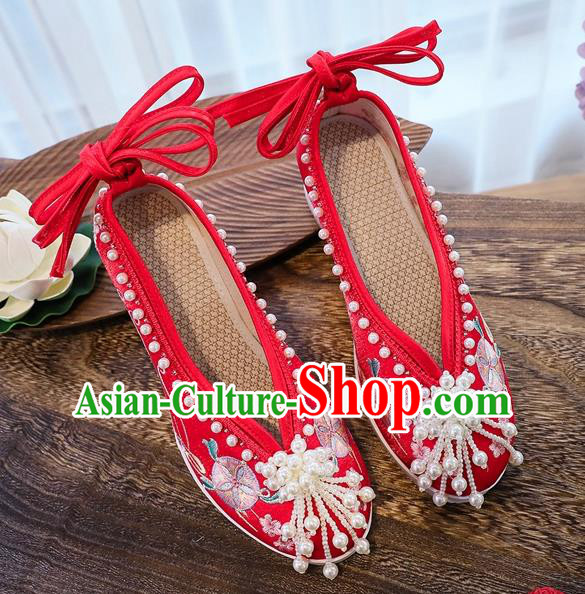 China Traditional Pearls Tassel Shoes National Embroidered Shoes Handmade Red Cloth Wedges Shoes