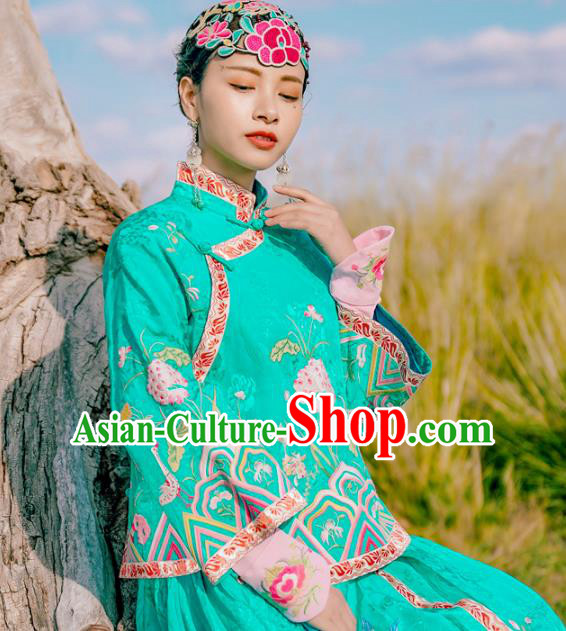 Chinese Traditional Woman Outer Garment Costume Tang Suit Embroidered Green Jacket