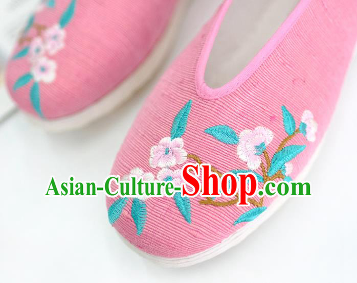 China Handmade National Shoes Embroidered Plum Pink Cloth Shoes Traditional Folk Dance Shoes