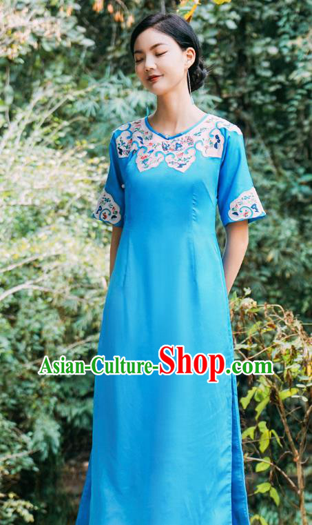 Chinese Traditional Round Collar Qipao Dress Costume National Young Lady Embroidered Blue Cheongsam