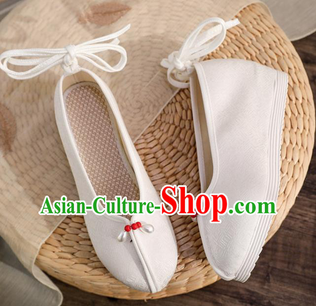 China National White Brocade Shoes Traditional Tang Suit Shoes Handmade Hanfu Dance Shoes