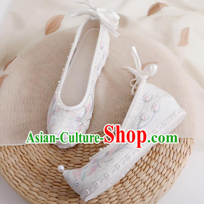 China Handmade White Satin Shoes Traditional Pearls Hanfu Shoes National Embroidered Phoenix Peony Shoes