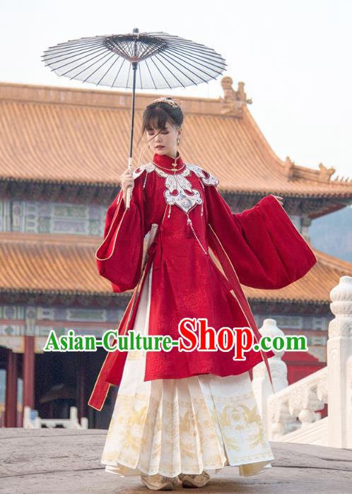 Traditional China Ming Dynasty Court Lady Historical Clothing Ancient Palace Beauty Hanfu Dress