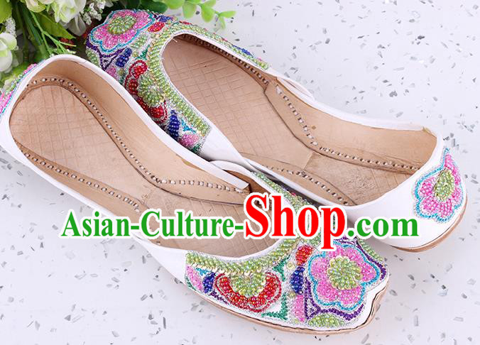Asian Traditional Wedding White Leather Shoes Indian Folk Dance Shoes Handmade Embroidery Beads Shoes
