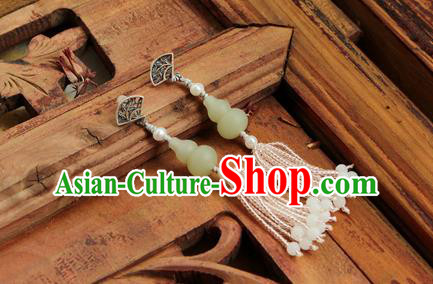 China Classical Cheongsam Beads Tassel Ear Jewelry Handmade National Jade Gourd Earrings