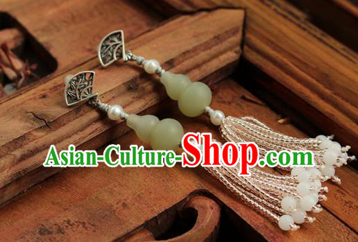 China Classical Cheongsam Beads Tassel Ear Jewelry Handmade National Jade Gourd Earrings