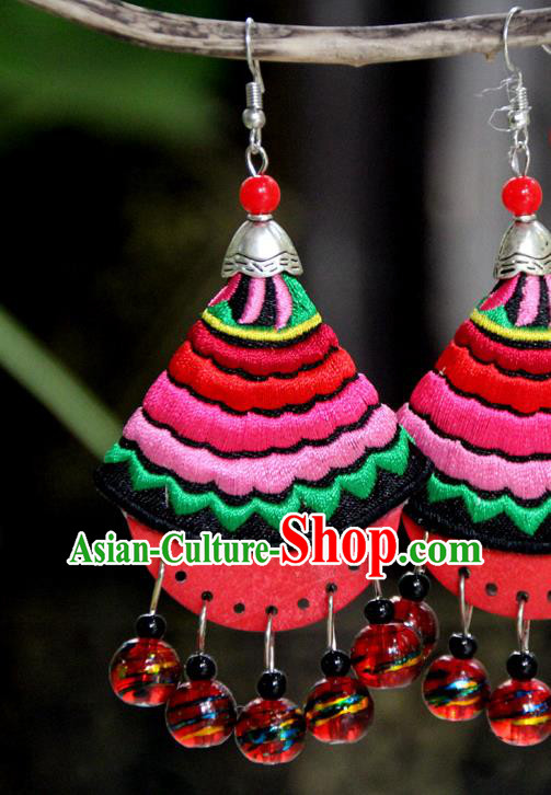 Chinese Handmade Embroidered Red Ear Jewelry National Ear Accessories Yannan Ethnic Woman Earrings