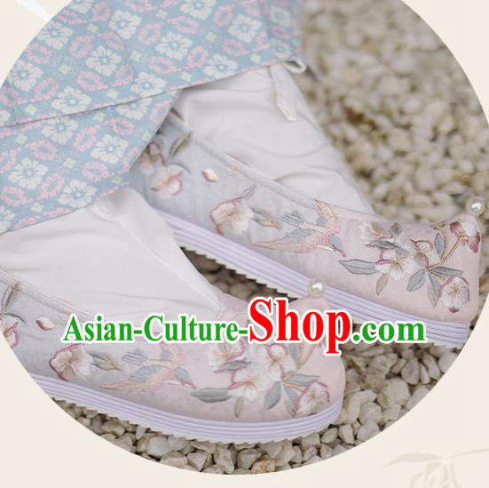 Chinese Handmade Light Pink Cloth Shoes Traditional Hanfu Shoes Embroidered Begonia Shoes