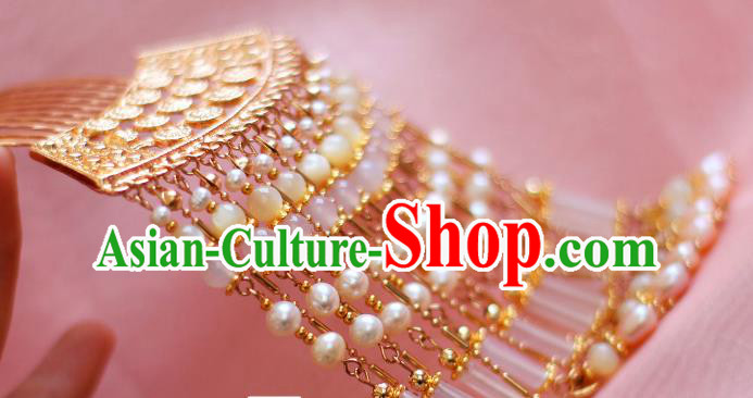 China Ancient Court Woman Golden Hairpin Traditional Tang Dynasty Empress Pearls Tassel Hair Comb