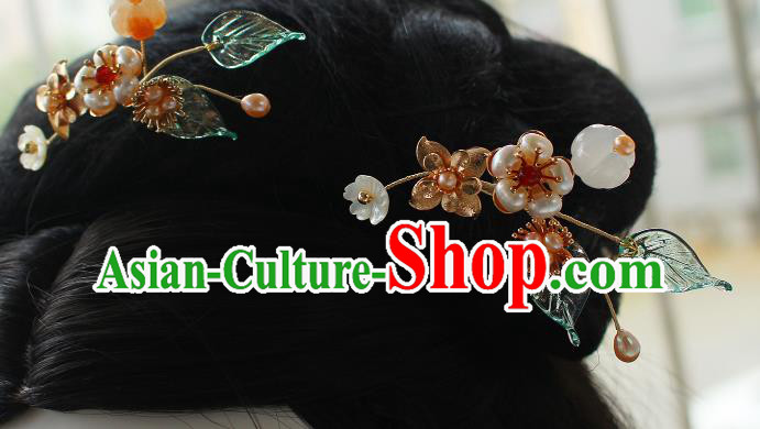 China Ancient Princess Jade Hairpin Traditional Ming Dynasty Noble Woman Pearls Plum Hair Stick