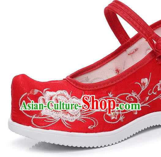 China National Bride Red Cloth Shoes Traditional Wedding Wedge Shoes Embroidered Peony Shoes