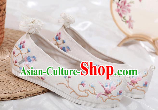 China Traditional Ming Dynasty Princess Bow Shoes Embroidered Mangnolia Shoes National White Satin Shoes
