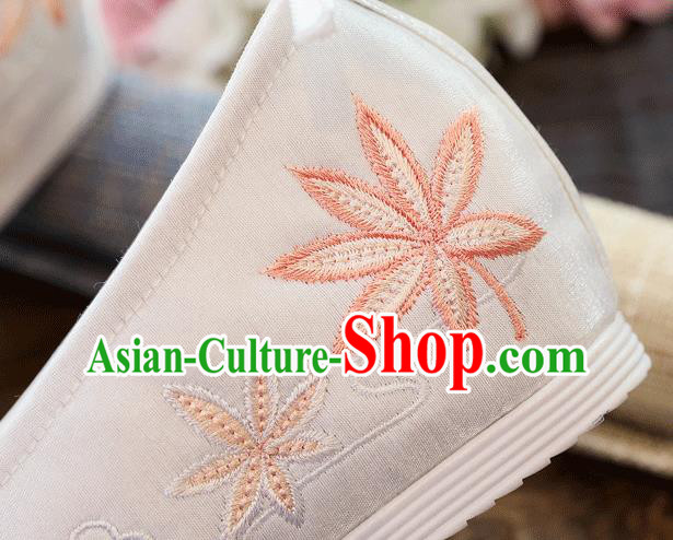 China Embroidered Maple Leaf Shoes Handmade White Cloth Shoes Traditional National Woman Shoes