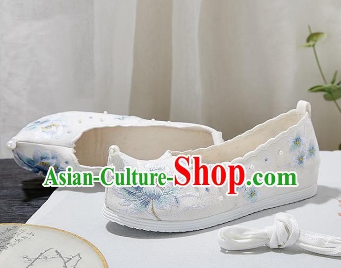 China Traditional Princess Hanfu Pearls Shoes Embroidered Lotus White Shoes National Bow Shoes