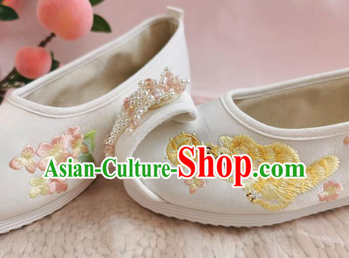 China Ancient Princess White Embroidered Shoes Traditional Hanfu Shoes Handmade Ming Dynasty Shoes