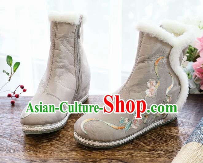 Chinese National Winter Boots Traditional Ancient Swordswoman Shoes Embroidered Grey Cloth Boots