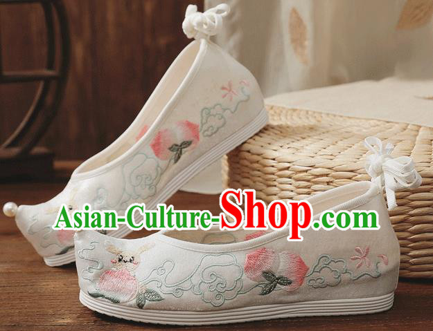 China Handmade White Cloth Bow Shoes Embroidered Peach Shoes Folk Dance Shoes