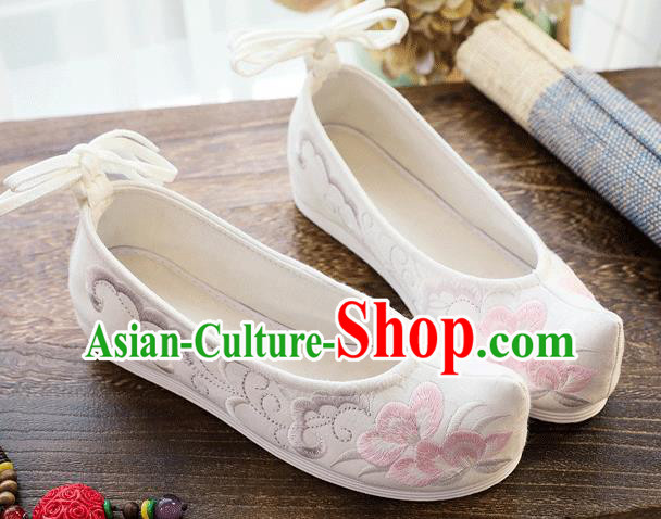 China Embroidered White Cloth Bow Shoes Traditional Hanfu Shoes Handmade Folk Dance Shoes