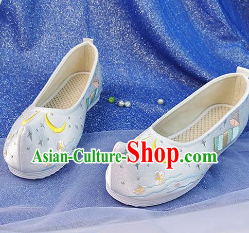 China Traditional Hanfu Embroidered Shoes Ancient Young Lady Shoes Classical Dance Shoes