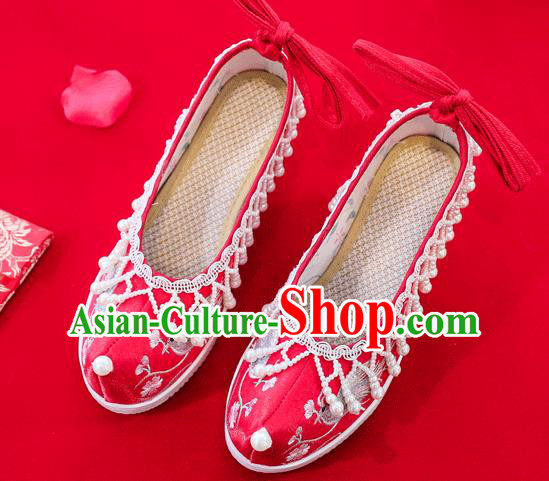 China Traditional Wedding Bride Shoes Handmade Pearls Tassel Wedge Shoes Red Embroidered Shoes