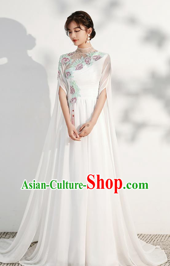 China Solo Performance White Full Dress Woman Modern Dance Costume Catwalks Clothing
