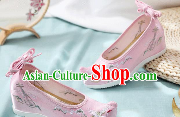 China Handmade Wedge Shoes Embroidered Cloud Crane Shoes Traditional Pink Cloth Shoes