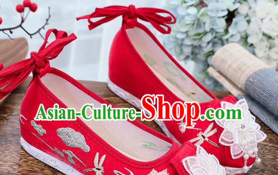 China Embroidered Lotus Shoes Handmade Folk Dance Shoes Traditional Wedding Lace Flower Shoes