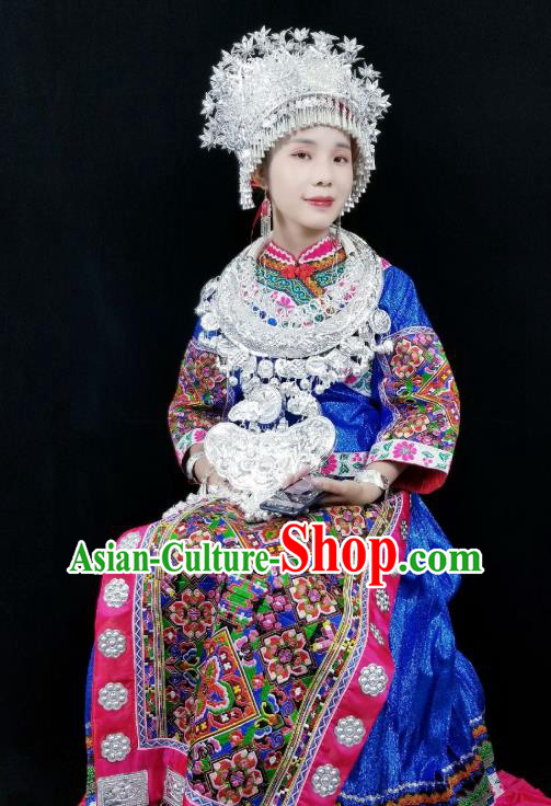 China Miao Nationality Wedding Clothing Xiangxi Hmong Minority Holiday Blue Outfits Ethnic Performance Dress and Headdress