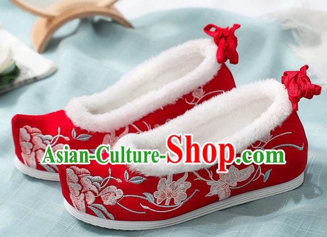 China National Winter Cotton Shoes Handmade Red Cloth Hanfu Shoes Traditional Wedding Embroidered Shoes
