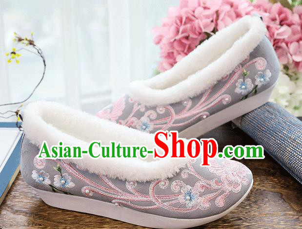 China Folk Dance Shoes National Woman Winter Shoes Traditional Embroidered Pearls Grey Cloth Shoes
