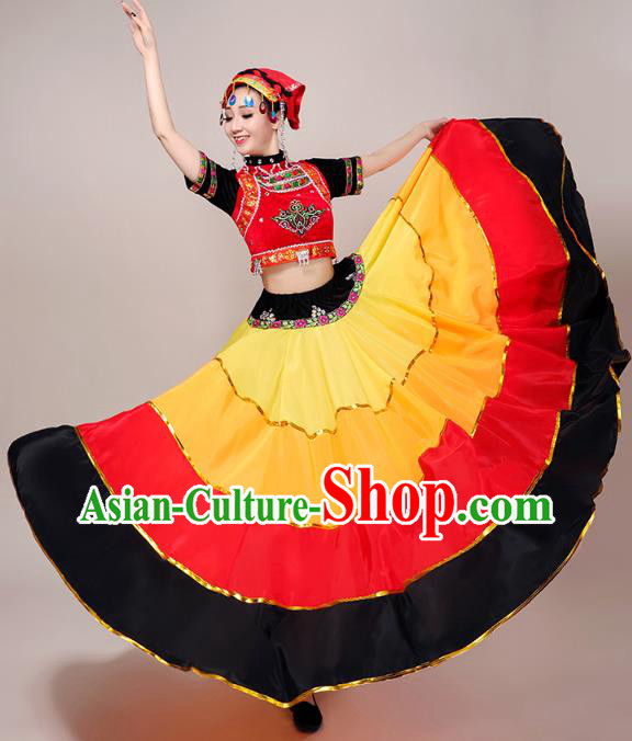 China Minority Torch Festival Dress Yi Nationality Folk Dance Costumes Guizhou Ethnic Performance Outfits and Headwear