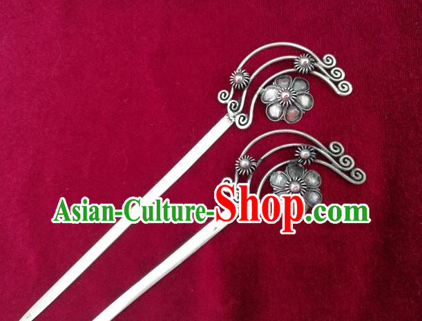 Chinese Traditional Miao Nationality Silver Hairpin Guizhou Ethnic Folk Dance Hair Accessories