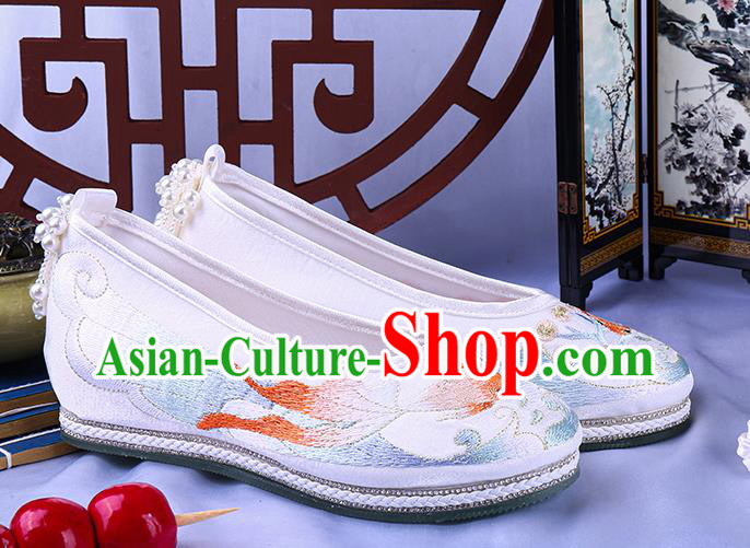 China National Embroidery Goldfish Shoes Traditional Handmade White Cloth Shoes Classical Dance Shoes
