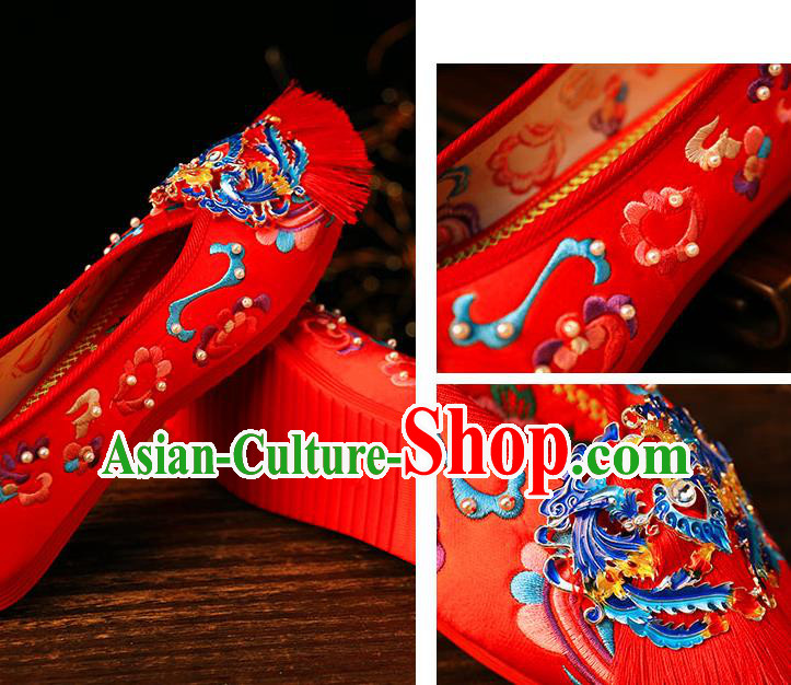 Chinese Cloisonne Butterfly Shoes Traditional Xiuhe Red Cloth Shoes Classical Wedding Bride Shoes