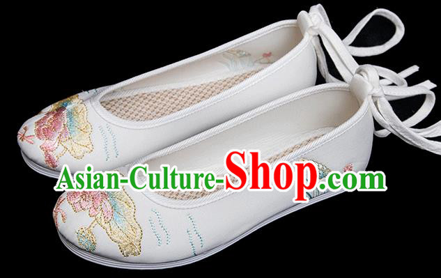 Chinese Handmade White Cloth Shoes Classical Dance Shoes Traditional Embroidered Lotus Shoes