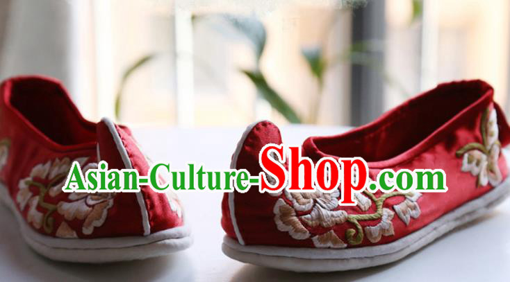 Chinese Traditional Wedding Shoes National Bride Shoes Embroidered Red Satin Shoes