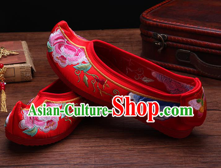 Chinese Traditional Wedding Bride Shoes National Red Cloth Shoes Classical Embroidered Peony Shoes