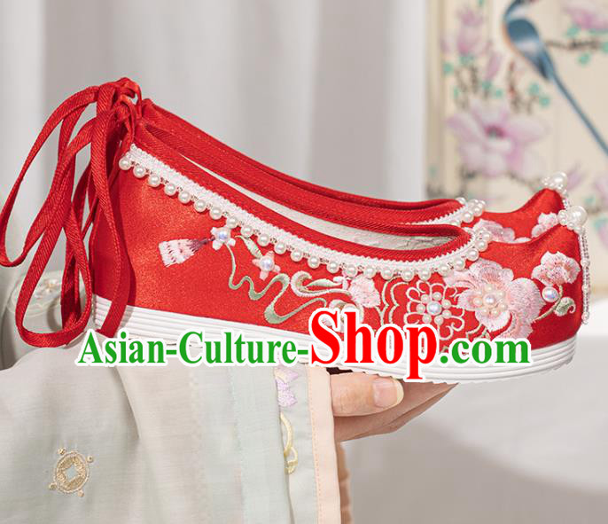 China Traditional Ming Dynasty Wedding Pearls Shoes Ancient Princess Shoes Handmade Red Satin Hanfu Shoes