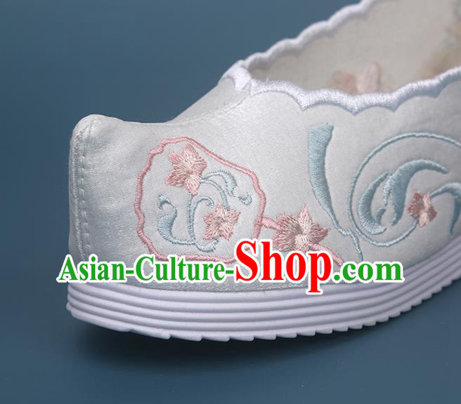 Chinese Traditional Hanfu Shoes Classical Dance Satin Shoes National Embroidery Palace Fan Shoes